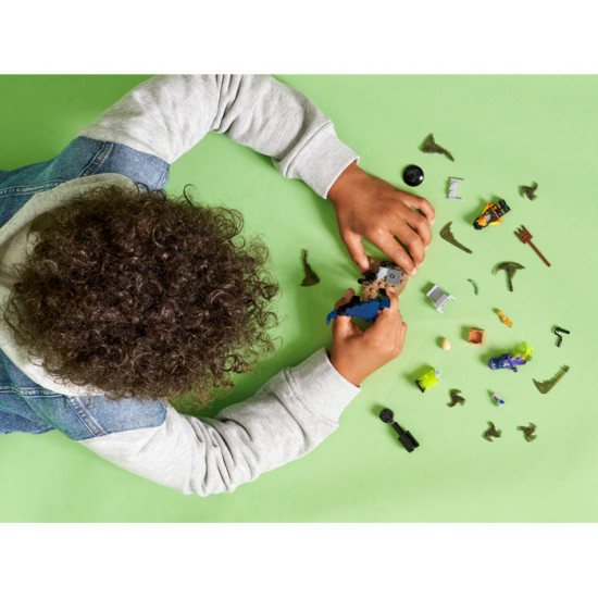 NINJAGO Epic Battle Set - Cole versus Ghost Warrior