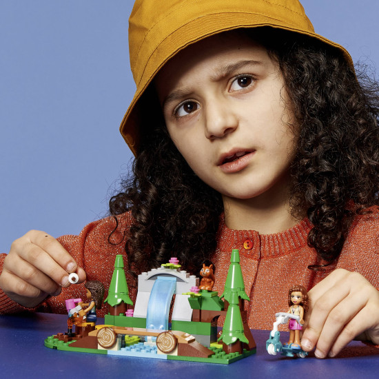 Friends Forest Waterfall - LEGO