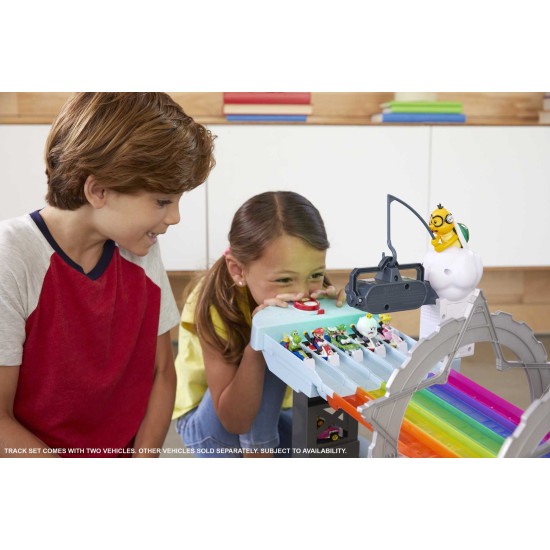 Mario Kart Rainbow Road Raceway - Hot Wheels