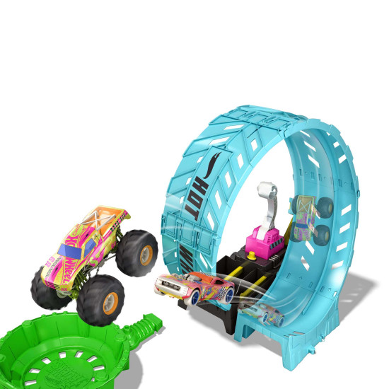 Monster Trucks Glow In The Dark Epic Loop Challenge Playset