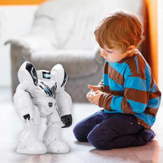 ROBO BLAST REMOTE CONTROL ROBOT - Silverlit