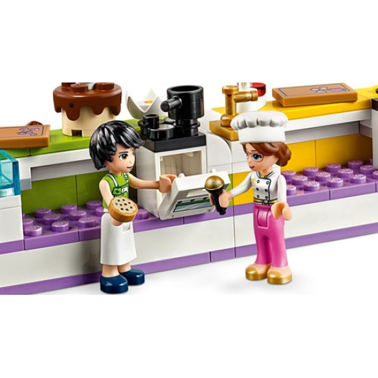 Friends Baking Competition - LEGO