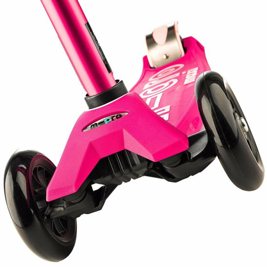 Micro Maxi Deluxe Pink Scooter