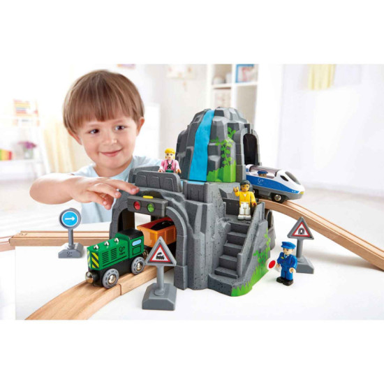 Light and Sound Mountain Tunnel Set - Hape