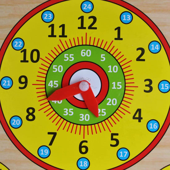 لعبة التقويم على مدار الساعة للأطفال